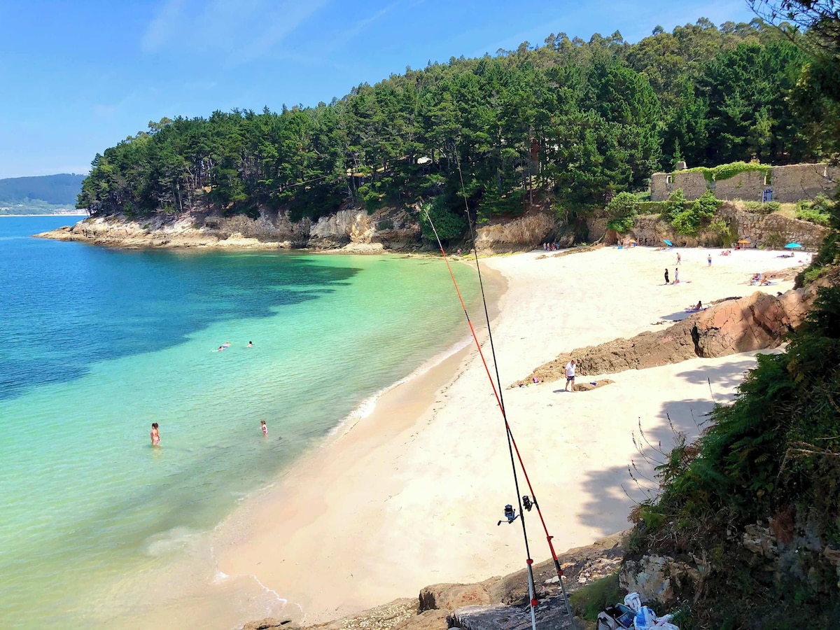 The Cliffs - Morandaina Beach